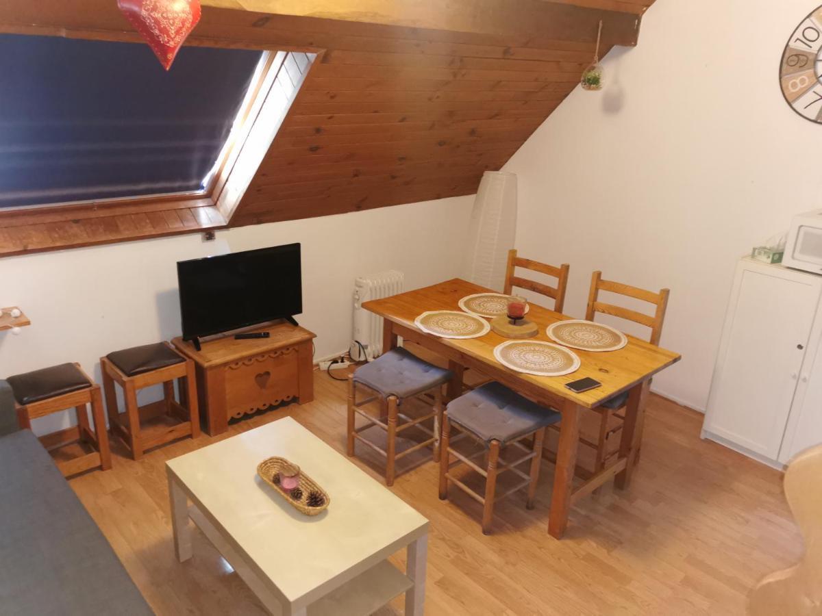 Le Petit Chalet Luchonnais Bagnères-de-Luchon Buitenkant foto